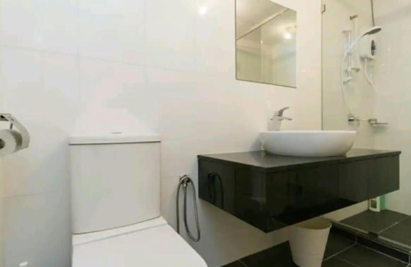 Maritime Suite Holiday Rental II George Town Eksteriør billede
