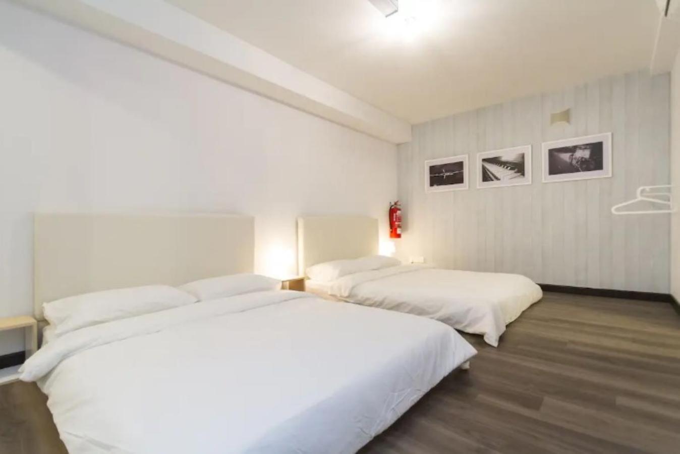 Maritime Suite Holiday Rental II George Town Eksteriør billede